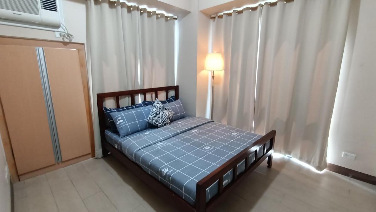 Hilander's Condotel Near Terminal 3 Airport Apartment