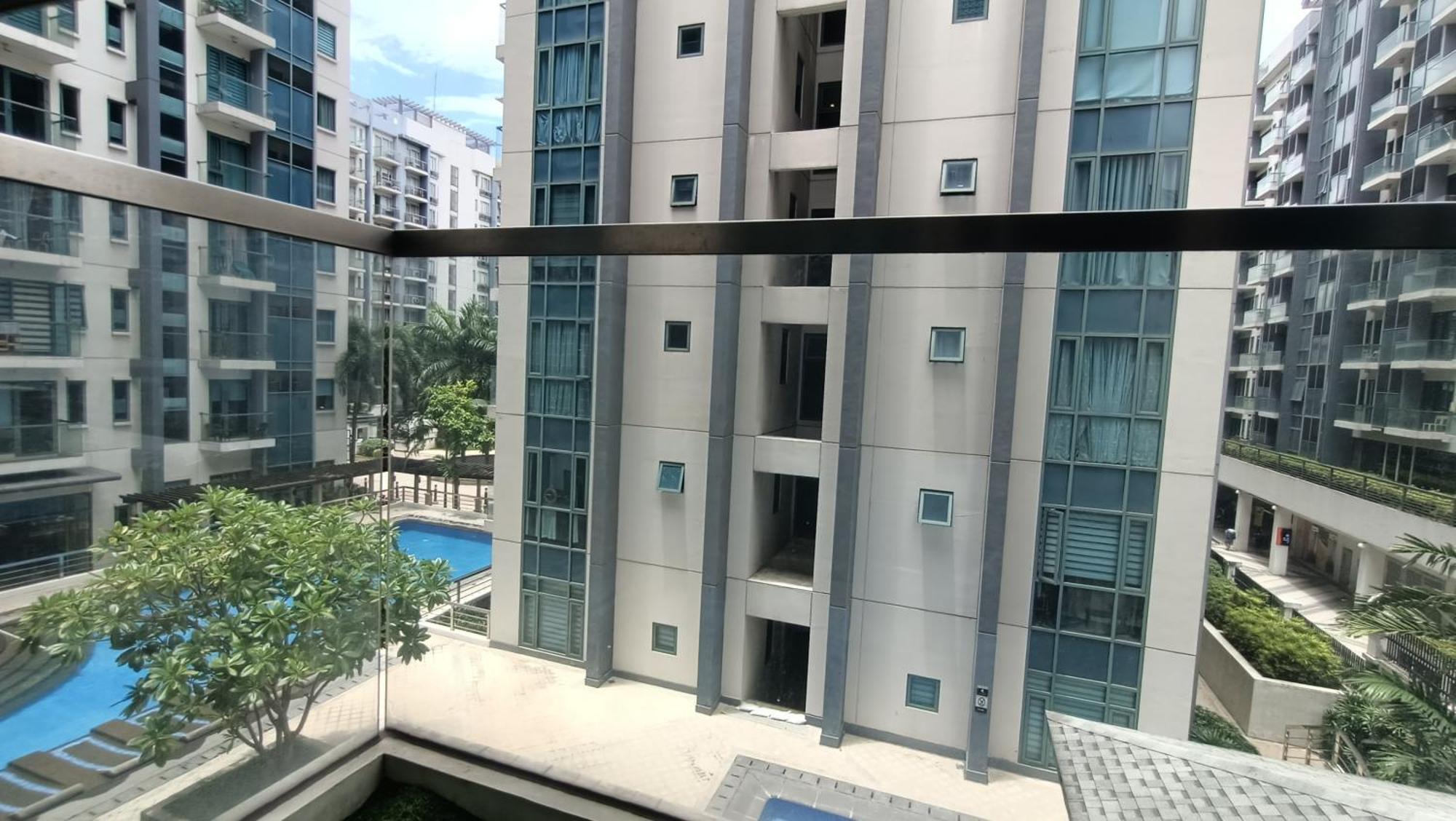Hilander's Condotel Near Terminal 3 Airport